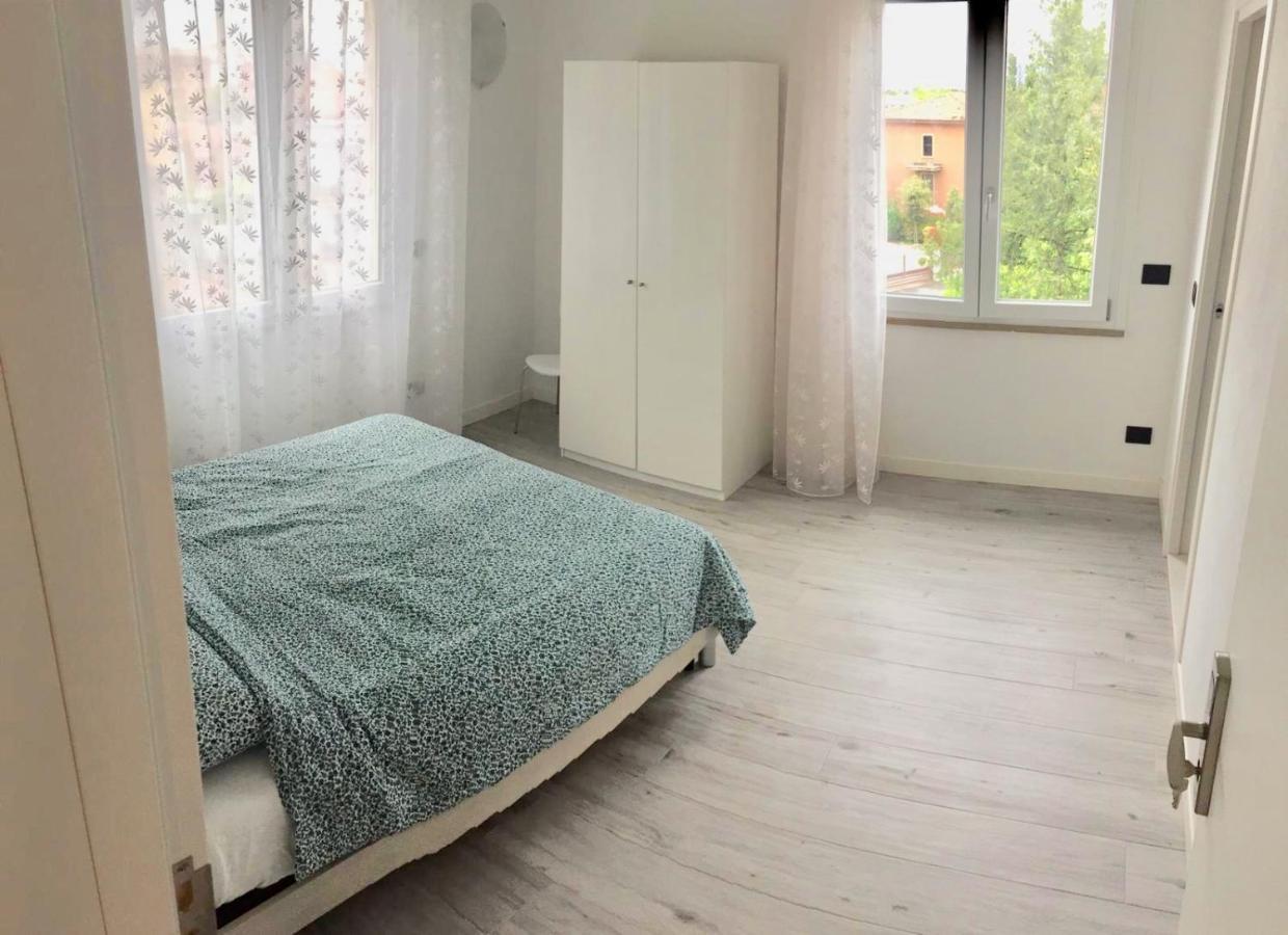 Апартаменти Peschieraview Duplex X7 Песк'єра-дель-Гарда Екстер'єр фото